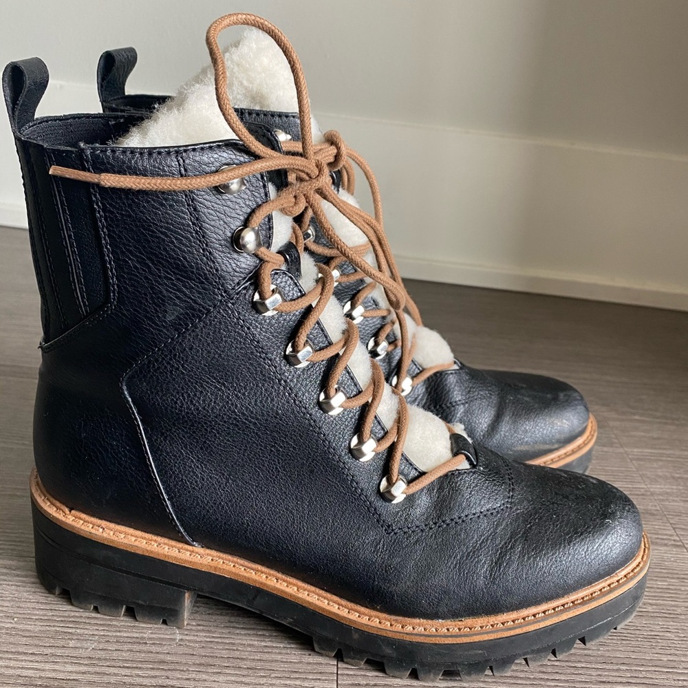 Sherpa combat boot
